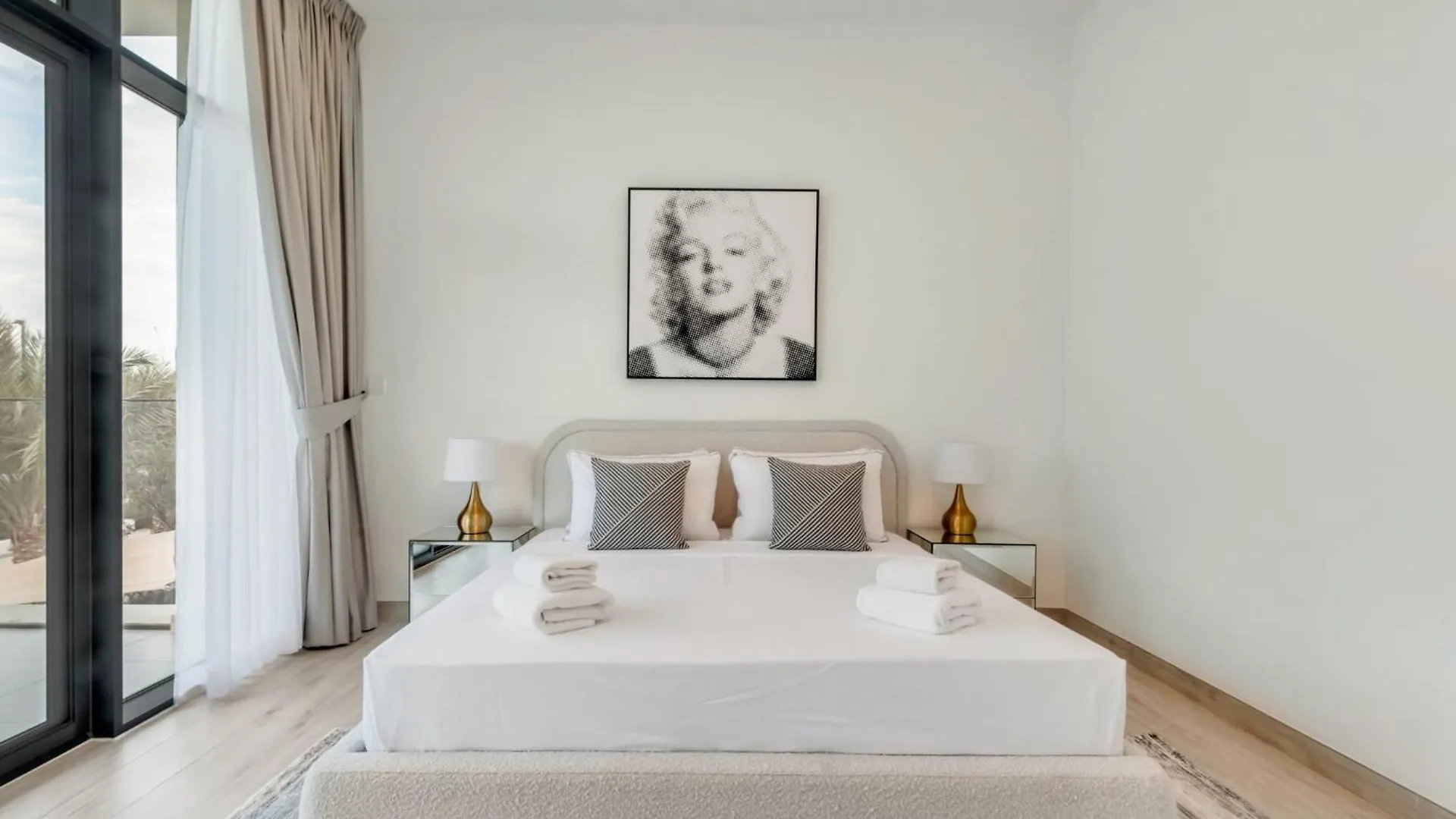 Dubai Luxury 4Br Villa In Murooj Al Furjan 0*,  United Arab Emirates