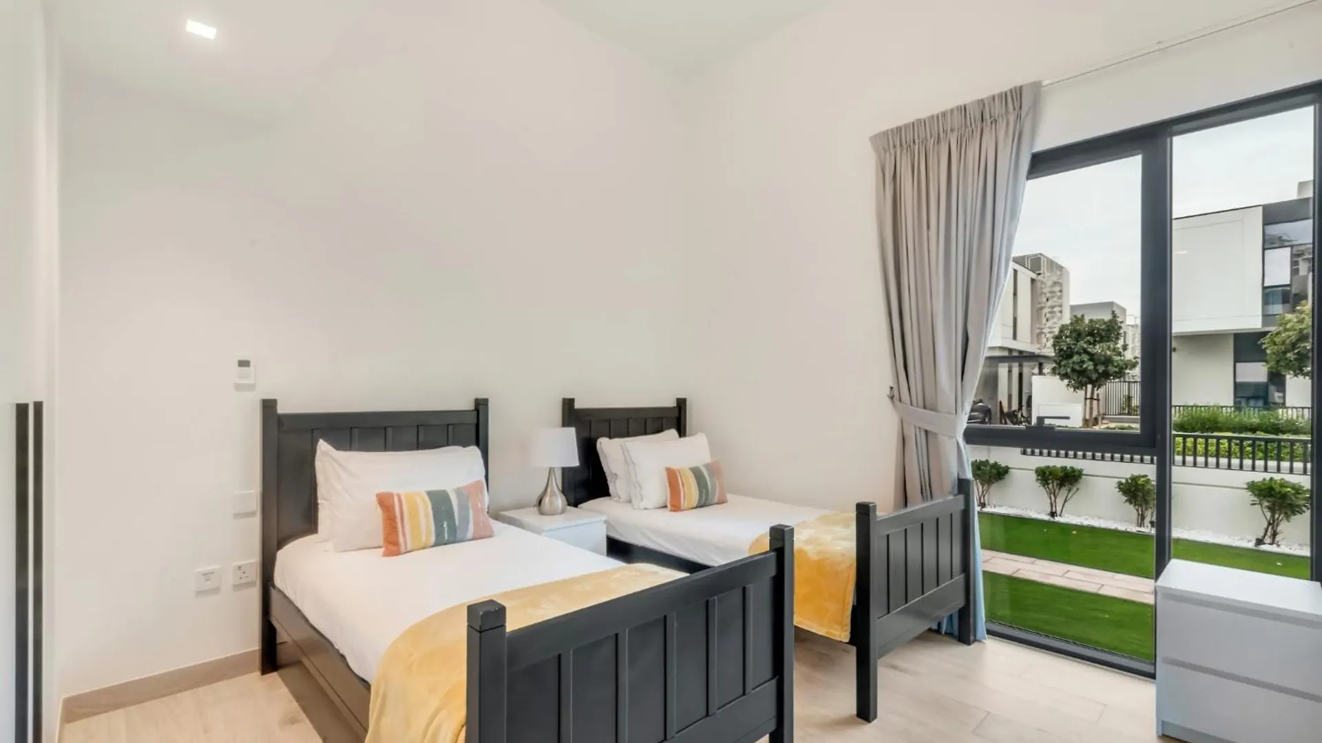 Dubai Luxury 4Br Villa In Murooj Al Furjan